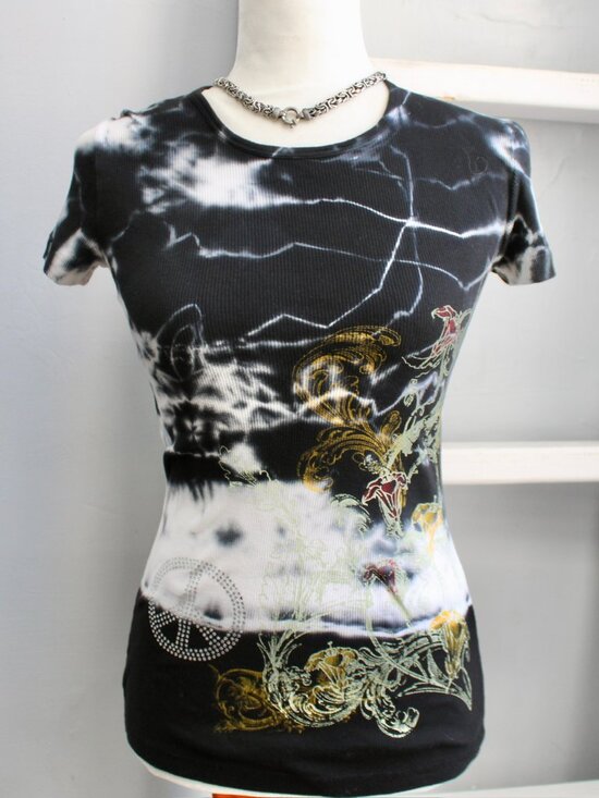 Vintage Tops - Vintage Y2K Sledge USA Embellished Graphic Tie Dye Black Sz Small Baby Tee